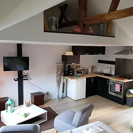Au Detour De Gournay-en-Bray