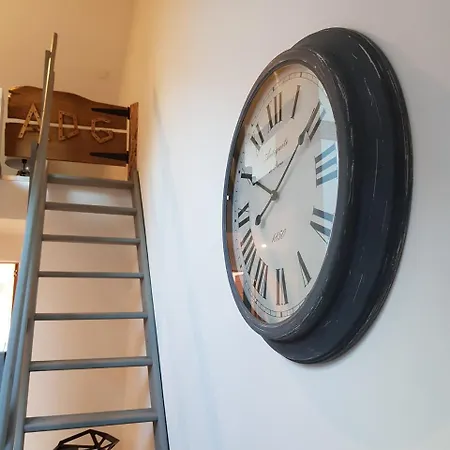 Au Detour De Aparthotel 3*