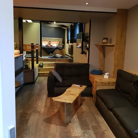 شقة فندقية Au Detour De 3*